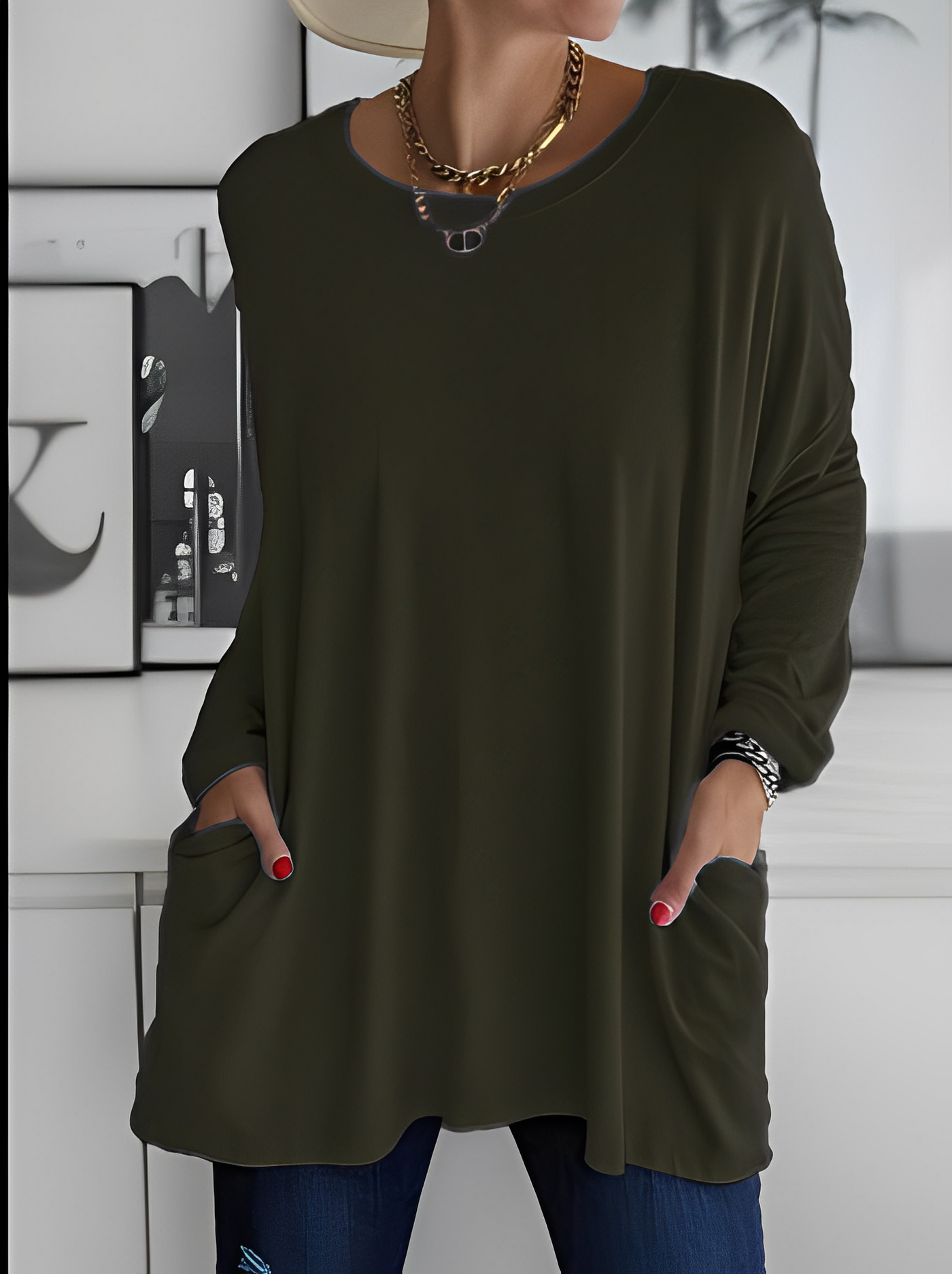 Oversize Gładki Sweter - Długi Rękaw Z Kieszeniami