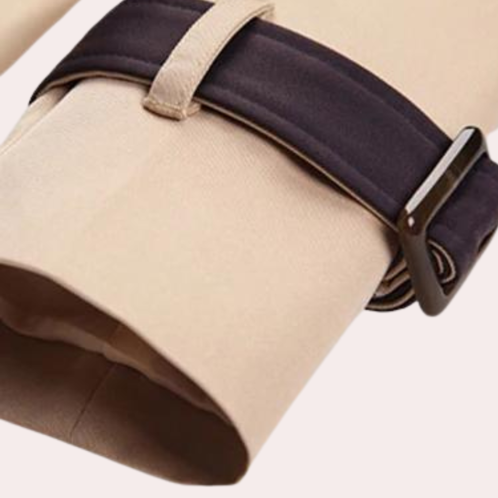 Ponadczasowy Płaszcz Trencz z Guzikami i Paskiem na Rękawach – Z Długim Rękawem