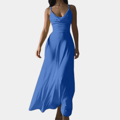 Elegancka maxi sukienka podkreślająca kobiecy styl