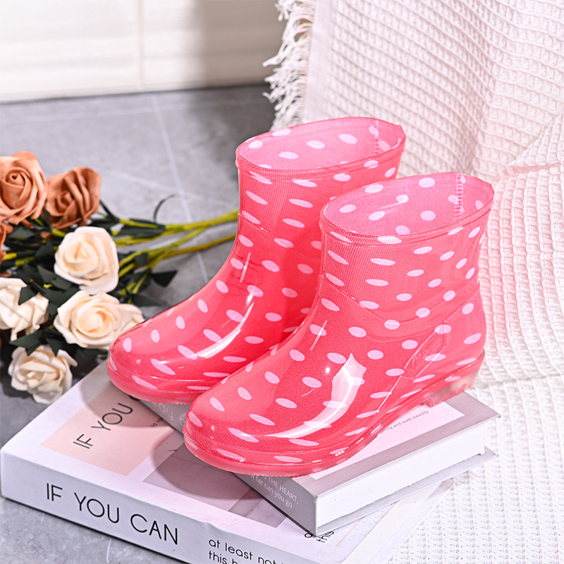 Stylowe Czarne Wodoodporne Botki – Żywy Wzorzysty Design