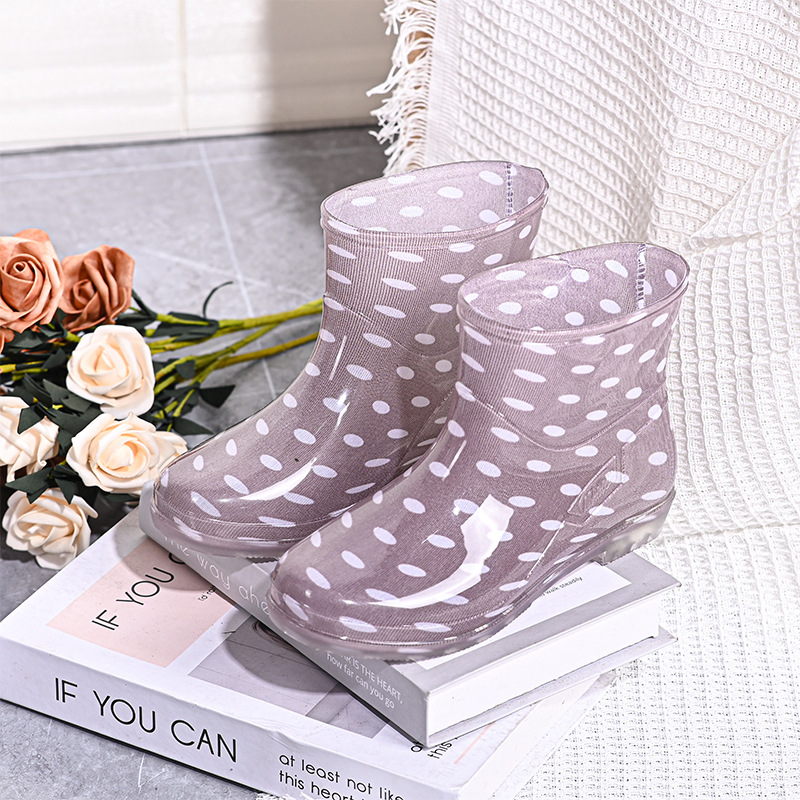 Stylowe Czarne Wodoodporne Botki – Żywy Wzorzysty Design