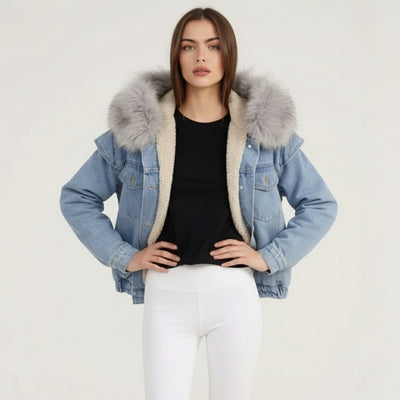 Damska zimowa kurtka z ozdobnym kapturem – miękka wewnętrzna warstwa na zimę